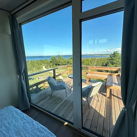 Mereaeaerne Maja Ilusa Vaatega Puhkemaja