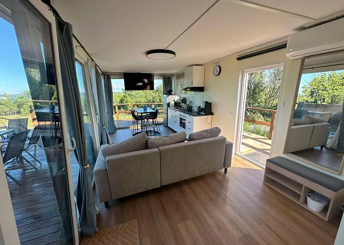 Dom wakacyjny Mereaeaerne Maja Ilusa Vaatega