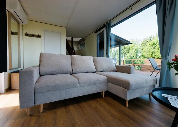 Mereaeaerne Maja Ilusa Vaatega Vikendica